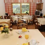 Haus Schoenlechner Homestay